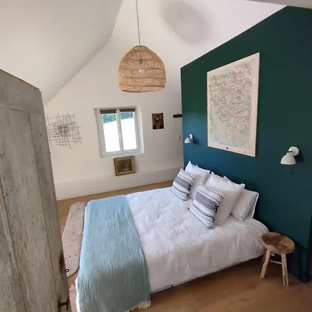 Le De Montplaisir * Vibraye