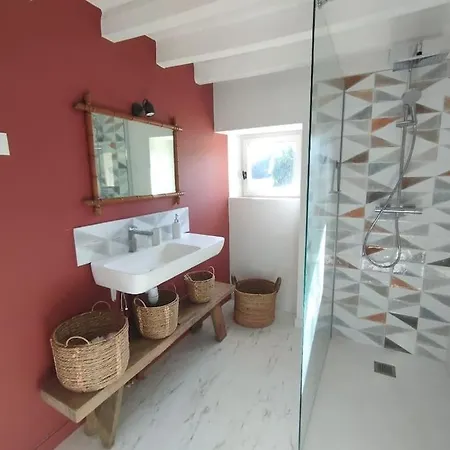 펜션 Le De Montplaisir *