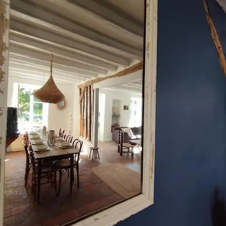 Le De Montplaisir Vibraye