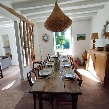 펜션 Le De Montplaisir